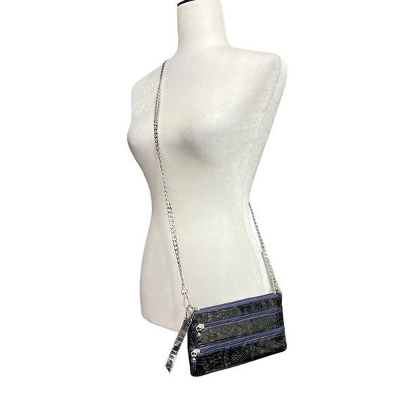 🆕 Danier Leather Snake Skin Embossed Patent Crossbody / Clutch - Picture 1 of 11